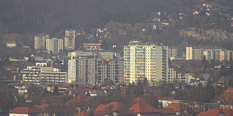 Livebild Baukamera 30 - Webcam 'Fernansicht von Südosten' - Baustelle Wohnanlage Quartier 4 Grillweg, Graz-Straßgang (ca. 5 Minuteninterval)